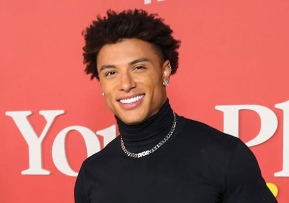 Chase DeMoor: Age, Biography, Career, Net Worth, Relationships & Facts chase demoor age