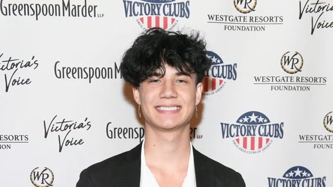 jaden hossler age