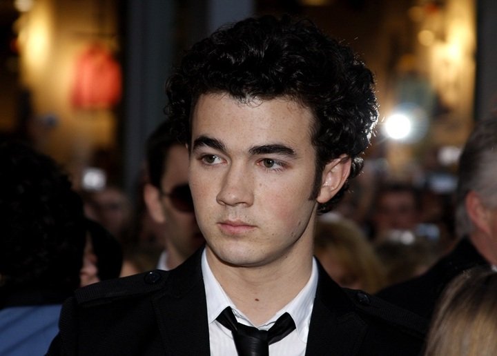 kevin jonas age