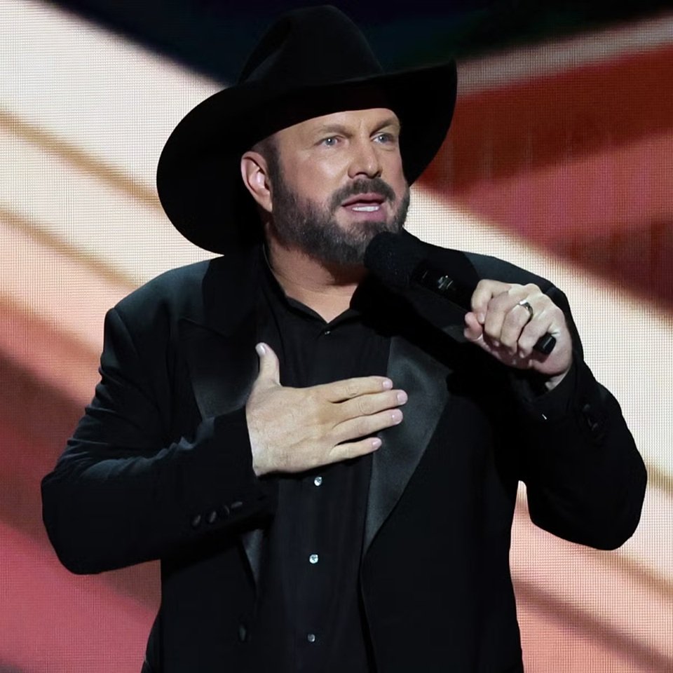 garth brooks age