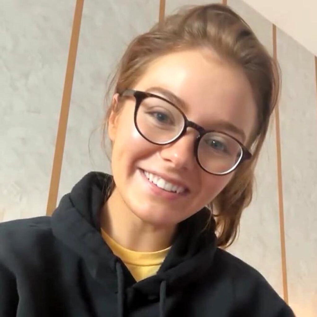 emmy russell age