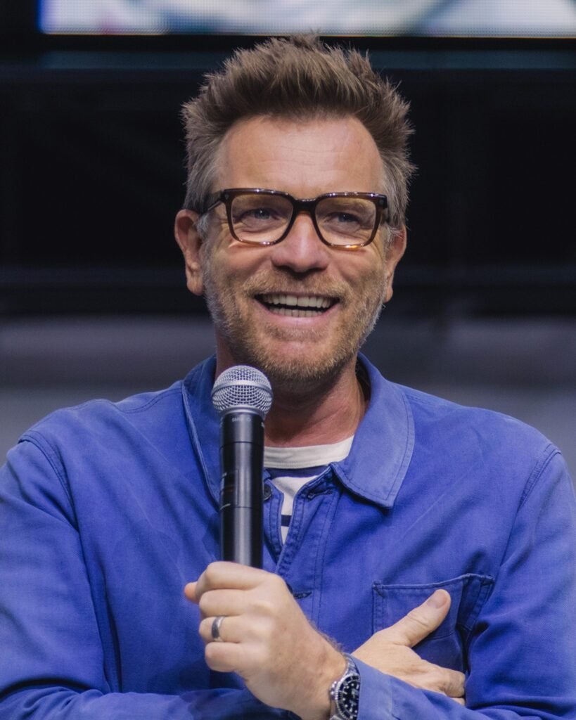 ewan mcgregor age
