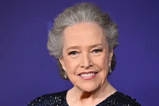 kathy bates age