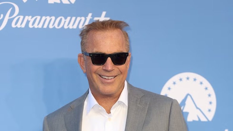 kevin costner age