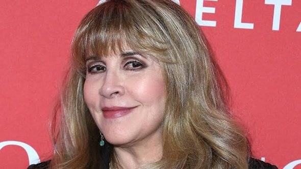 stevie nicks age