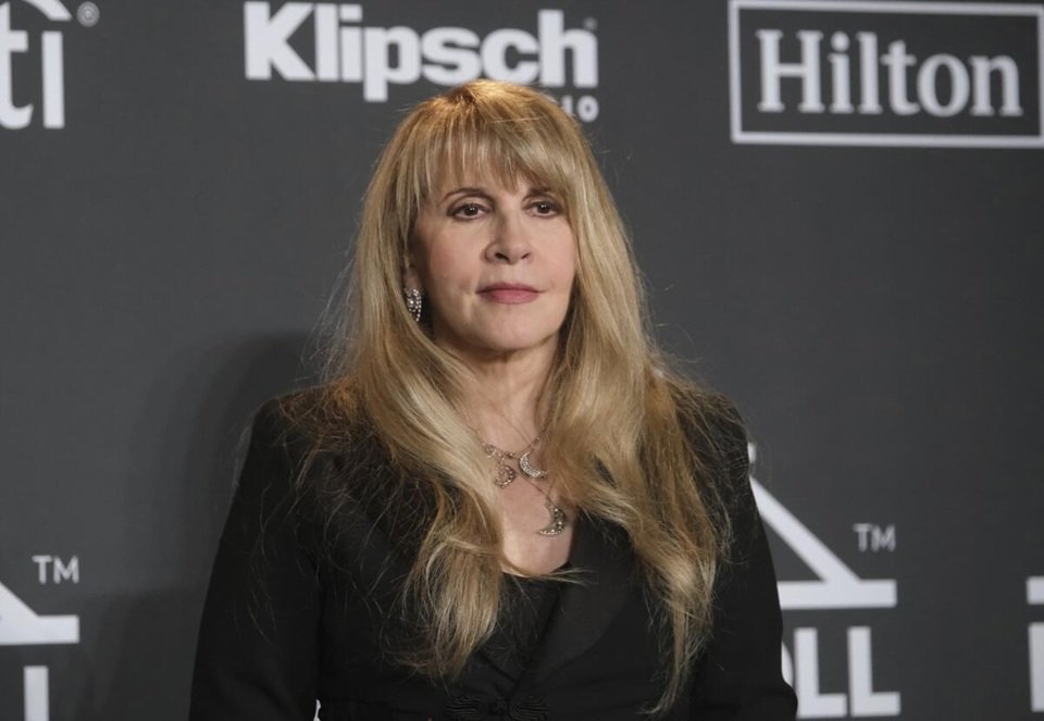 stevie nicks age