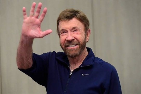 chuck norris age