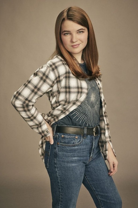 raegan revord age