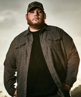 luke combs age